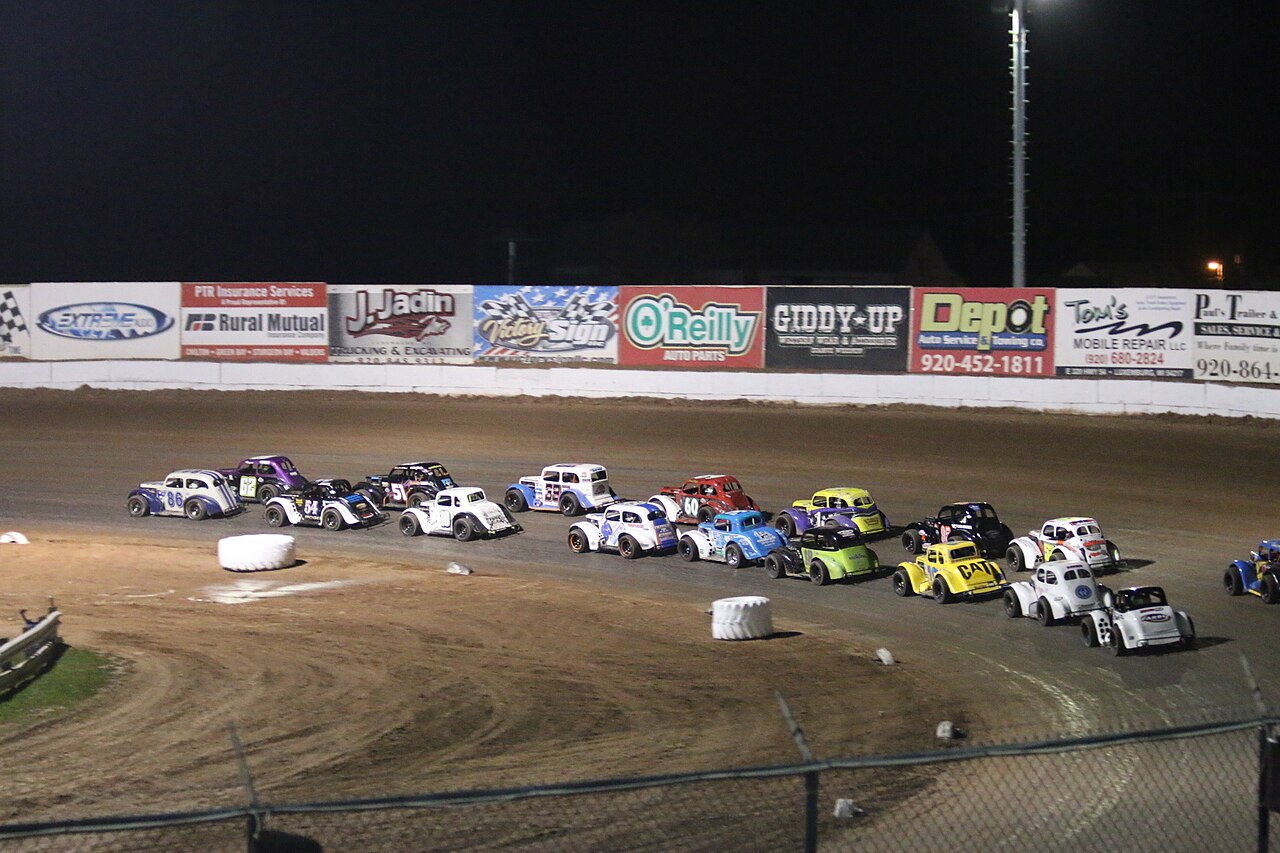 141 Speedway — the field of drivers in the pro class feature for the U.S. Dirt Legends Nationals at 141 Speedway