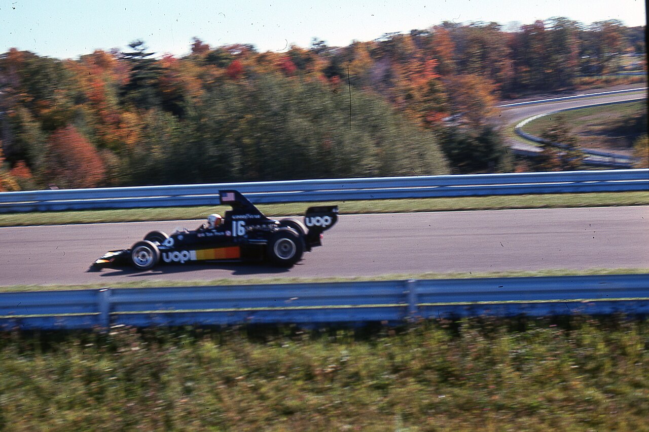 Watkins Glen International — Formula 1 Grand Prix
Watkins Glen 1975

16 Tom Pryce
Shadow-Cosworth DN5